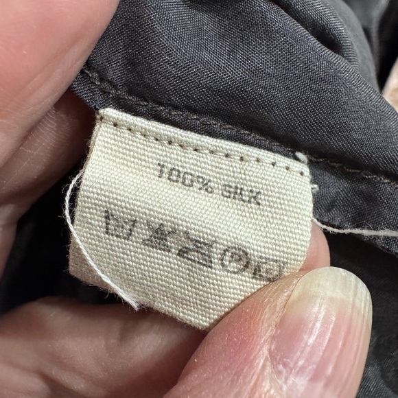 Magnolia Pearl Silk Gray Lace Embroidered Puff Sleeve Blouse Gray - Picture 9 of 10